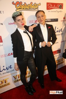 ynotcams2018_redcarpet275 